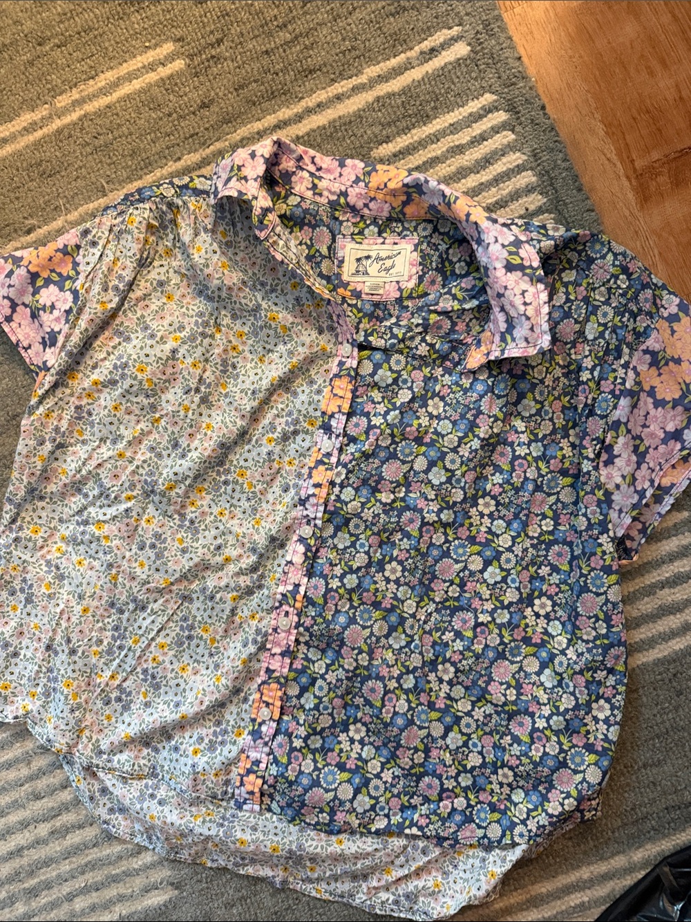 American Eagle Outfitters Girls' Floral Patchwork Button-Down - Navy & Pink